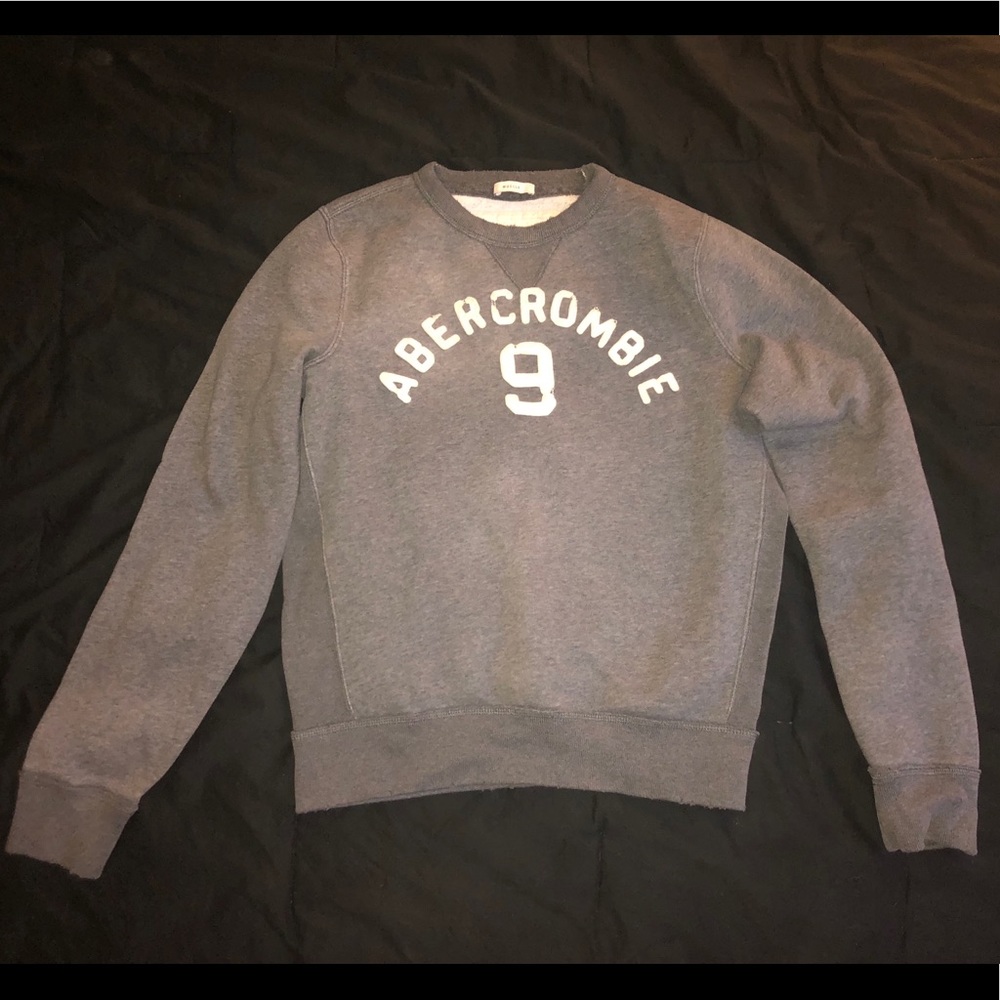 Men’s Abercrombie Distressed Crew Neck